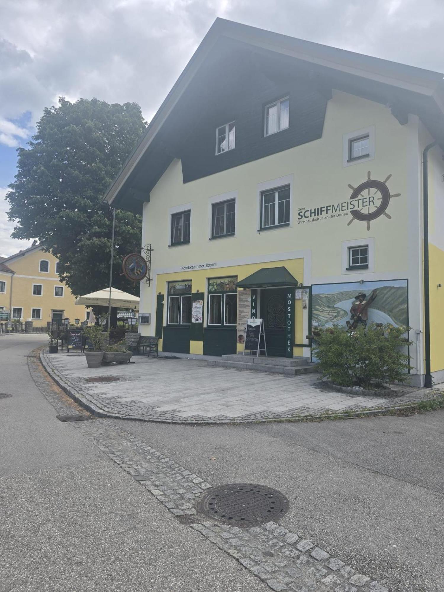 Gasthof Zum Schiffmeister Wesenufer Exterior photo